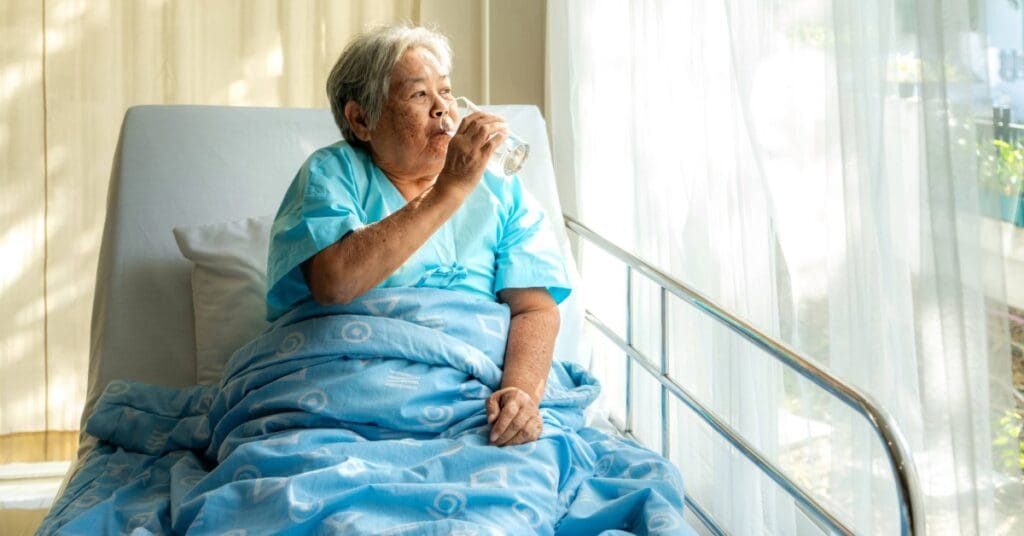 Como oferecer carinho e segurança ao paciente acamado